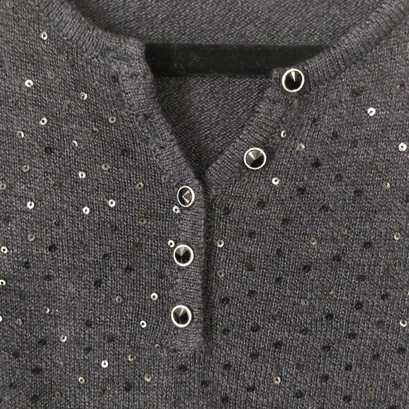 Bellissima sequin sweater (fits smaller than size tag) - Picture 3 of 8